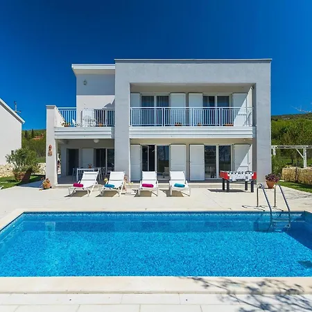 Holiday home Chiara Valhova
