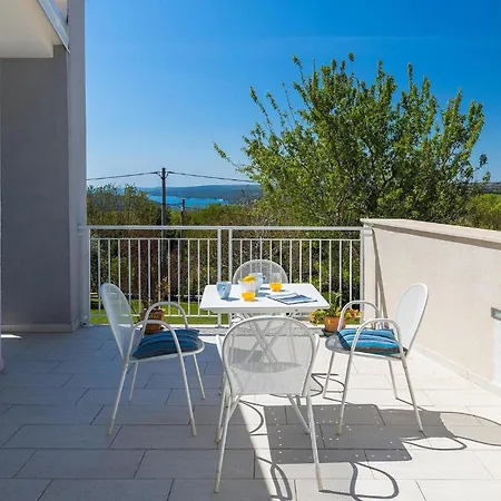 Chiara Holiday home *