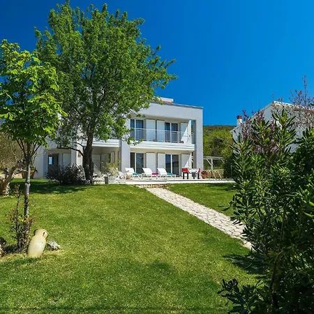 Holiday home Chiara *